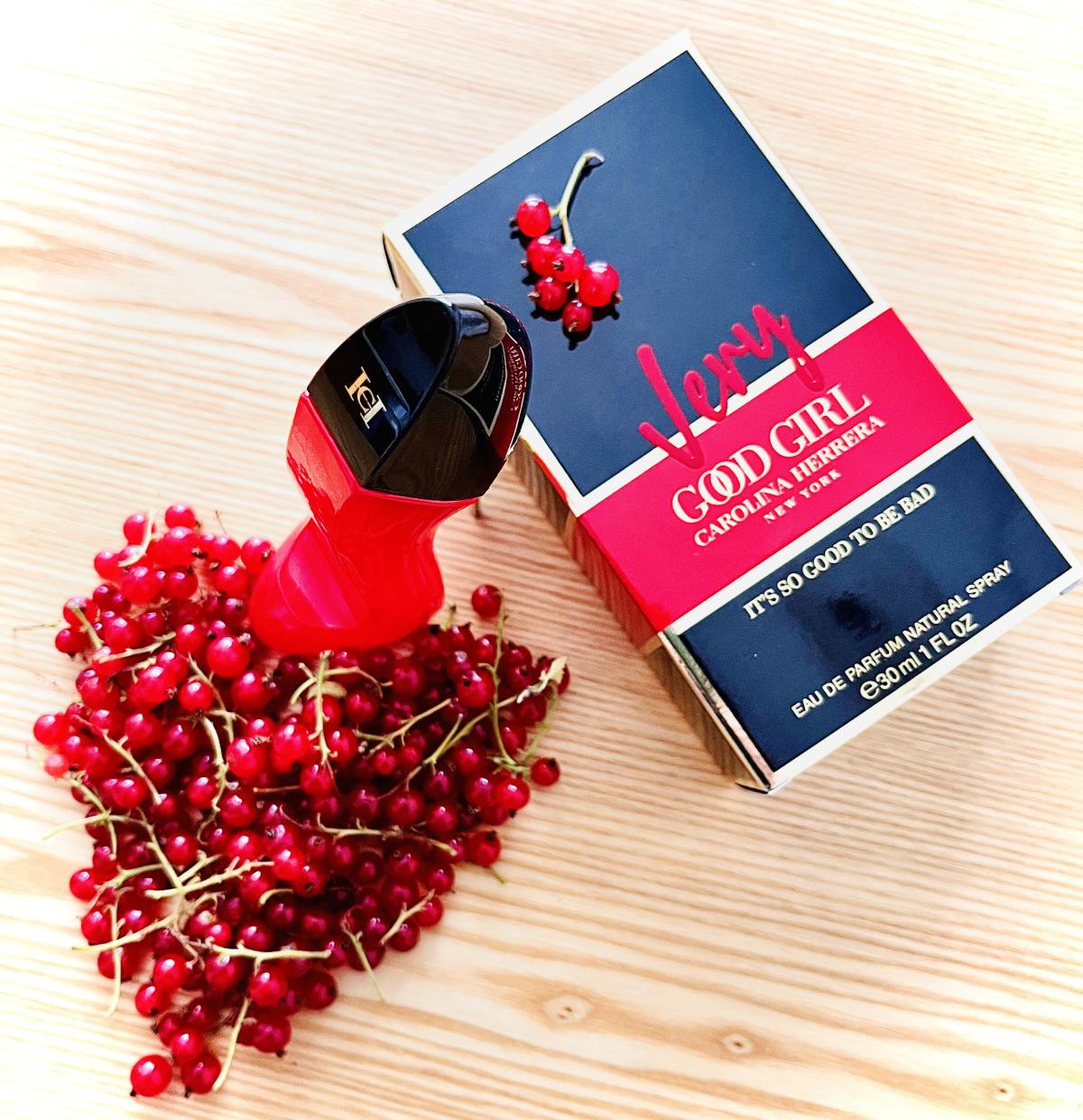 캐롤라이나 헤레라 베리 굿 걸 EDP 80ml 여성용  - Rose Water Spray 리뷰 및 가격
